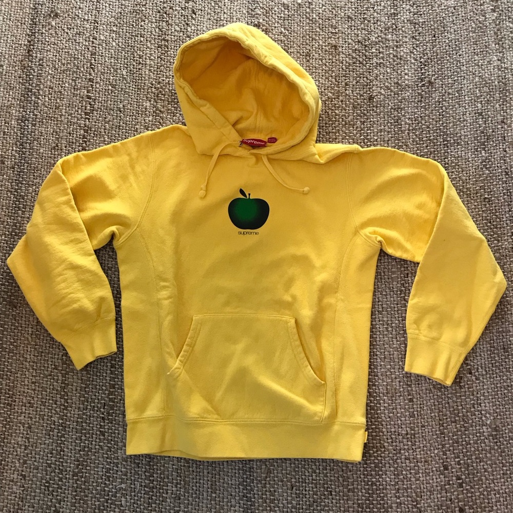 SUPREME yellow hoodie